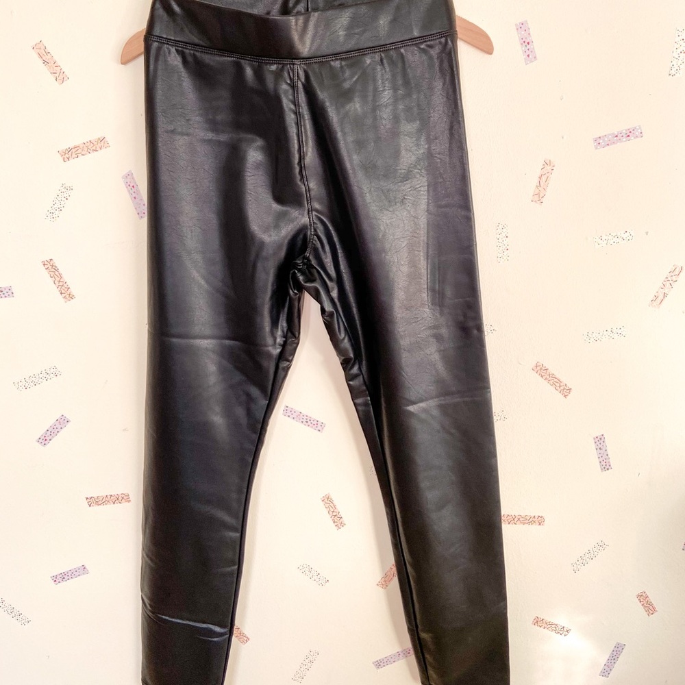 CI SONÓ Faux Leather High Waist Leggings - Picture 2 of 4